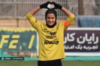  بازگشت هاجر دباغى به خانه