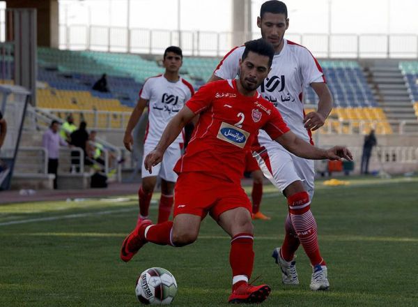  سردرگمی امید عالیشاه در جدال اول پرسپولیس