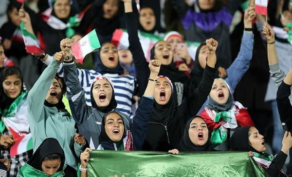  تاج به فیفا اعلام کرد  فدراسیون موافق ورود زنان به ورزشگاه‌هاست