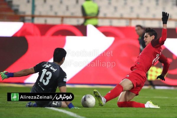  سردرگمی محمد نادری در پرسپولیس