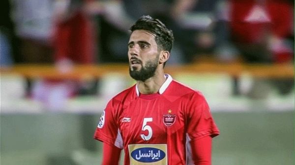  آب پاکی باشگاه اسپانیول اسپانیا روی دست هافبک پرسپولیس