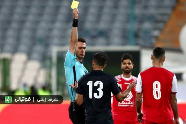  فدراسیون فوتبال اشتباه داوری علیه پرسپولیس را تایید کرد