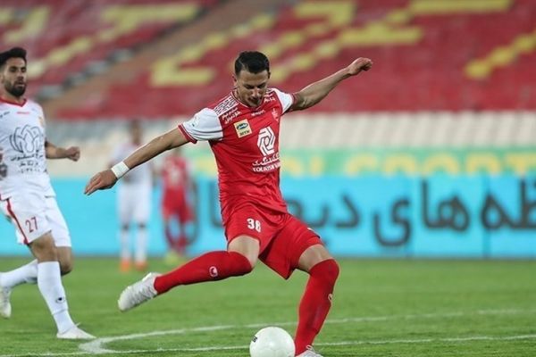  آرمان رمضانی از پرسپولیس جدا شد