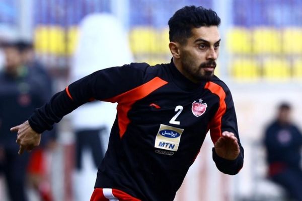  عالیشاه در باشگاه پرسپولیس حاضر شد