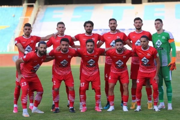  تراکتوری‌ها تا دیدار با پرسپولیس در تهران اردو می‌زنند