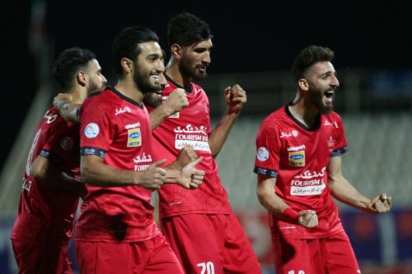  ماشین سازی صفر - پرسپولیس 5  محکم کاری در تبریز  4 چرخ ماشین پنجر شد