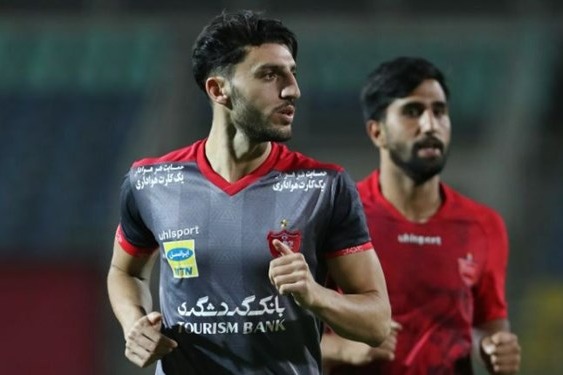  سفر مهدی‌خانی لغو شد تا با کاروان پرسپولیس به ایران بازگردد