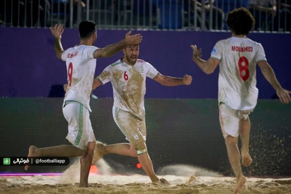  گزارش تصویری  دیدار تیم ملی فوتبال ساحلی ایران و پاراگوئه