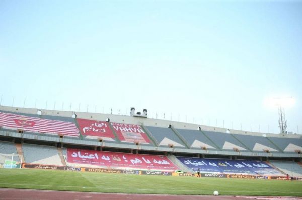  واگذاری تبلیغات محیطی به استقلال و پرسپولیس