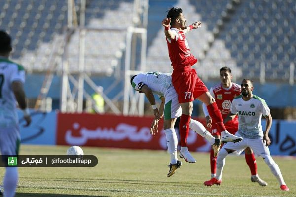  خط دفاعی پرسپولیس در نیمه اول نمره قبولی نگرفت