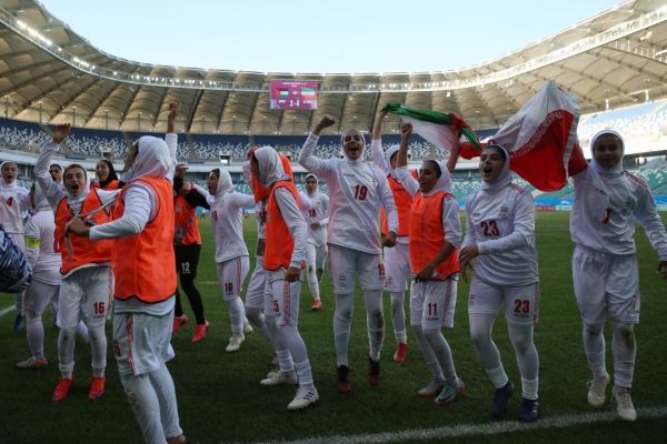  اعضای تیم ملی فوتبال بانوان ایران فردا شب به تهران باز می‌گردند