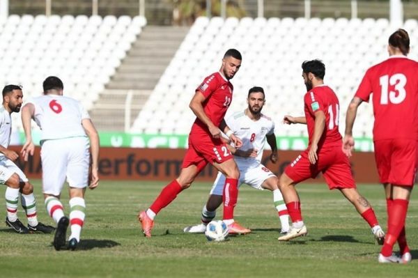  برخورد جدى با متخلفان بازار سیاه بلیت مسابقه ایران - لبنان