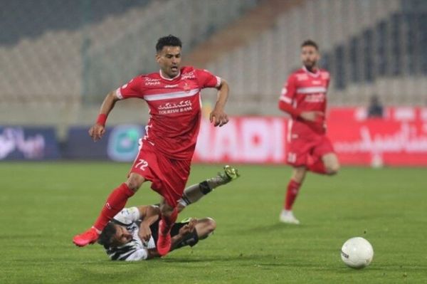  مهاجم خبرساز سرخپوشان حق حضور در تمرینات پرسپولیس را ندارد