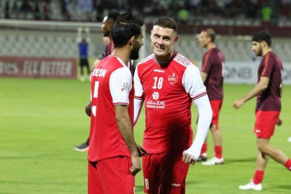  خبری از هوادار پولدار پرسپولیس نیست  استوکس پنجره را می‌بندد