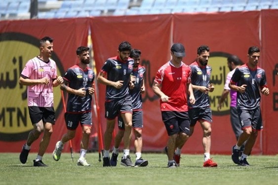  بازیکن پرسپولیس مصدوم شد و ام آر آی داد