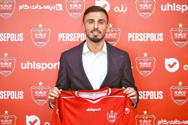  شماره 21 پرسپولیس به صادقی رسید