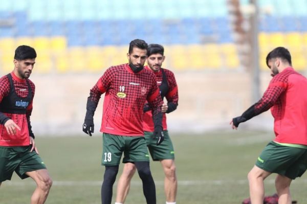  کرونا بی‌خیال هافبک پرسپولیس نمی‌شود