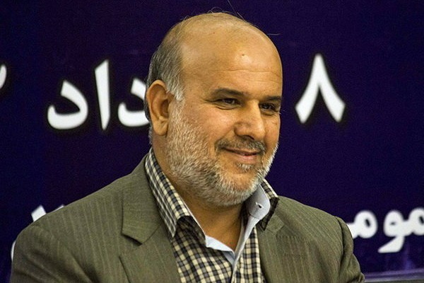  طالقانی  سقوط تیم‌های نفتی خوزستان را برگردن هیات فوتبال نیندازید