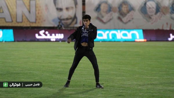  رونمایی از محمد دانشگر در بازی مس کرمان و پرسپولیس   عکس