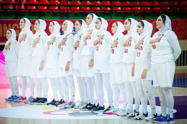  گزارش تصویری  دیدار بسکتبال بانوان ایران و قزاقستان