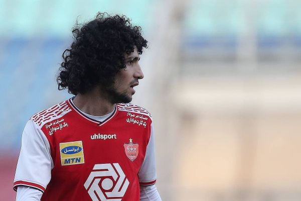  سرماخوردگی، دلیل خط خوردن هنانوف از ترکیب پرسپولیس برابر هوادار