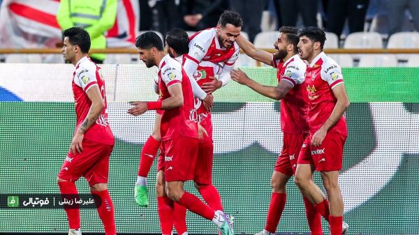  پرسپولیس 4 - فولاد 2  پرسپولیس ۶ تا زد، ۲ تا به خودش   کنعانی، تلفات پیش دربی پرگل