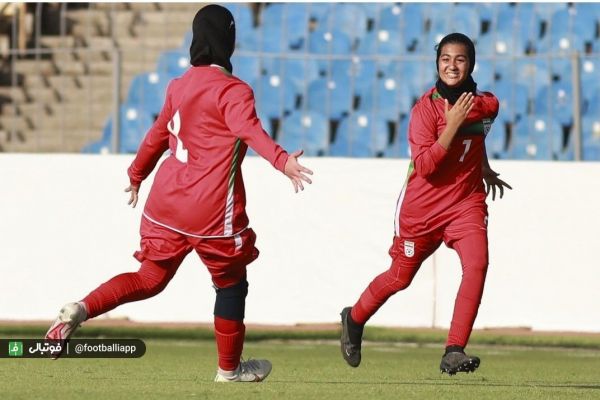  گزارش تصویری  پیروزی یک بر صفر ایران مقابل ازبکستان  تورنمنت فوتبال دختران زیر 15 سال کافا