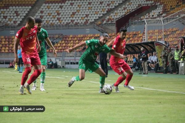  گزارش تصویری اختصاصی  دیدار تیمهای فولاد خوزستان و ذوب آهن