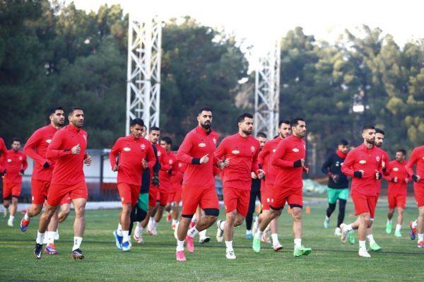  پرسپولیسی‌ها نیم‌فصل به قطر می‌روند