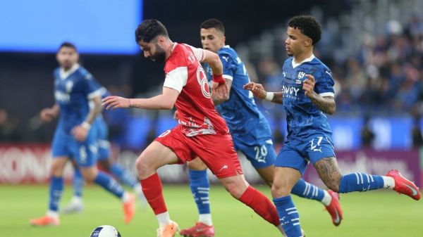  الهلال چهار - پرسپولیس یک  کوسه آبی، شیر قرمز را بلعید  الهلال، غول بی شاخ و دم آسیا