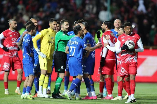  ۲ بازیکن استقلال و پرسپولیس تست دوپینگ دادند