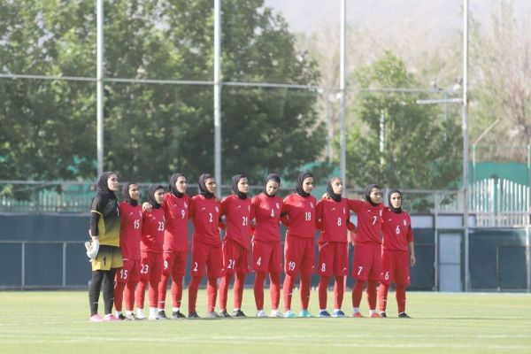  فوتبال زنان با یک پله سقوط  در 68 دنیا