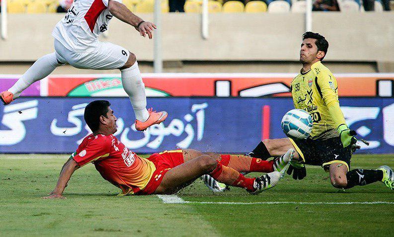 آخرین تقابل جالب فولاد – پرسپولیس (عکس)