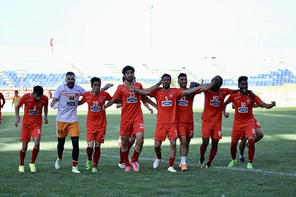 کاروان پرسپولیس وارد زاگرب شد