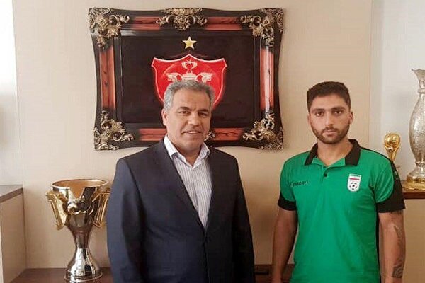 اعتراض استقلال به قرارداد بازیکن پرسپولیس