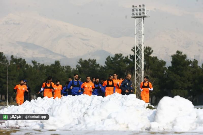 مدافع مورد نظر استقلال چهارشنبه وارد ایران می شود