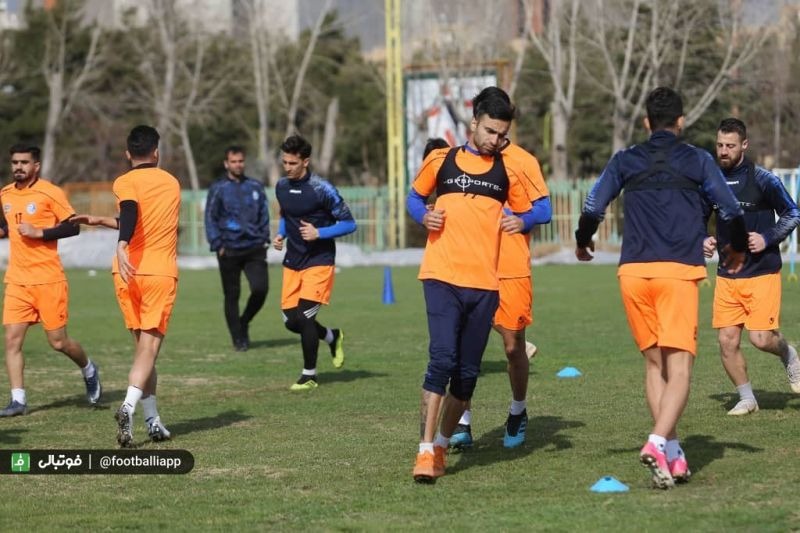 ویروس سرماخوردگی شدید در تیم استقلال