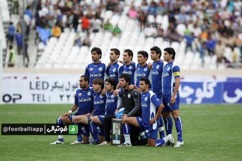 جمعه ٢٦ مهر١٣٨٧  هفته دهم هشتمين دوره ليگ برتر در فصل ٨٨-٨٧  استقلال يك : صمدزارع (مدافع حريف)   برق شیراز یک : مهدى كريميان