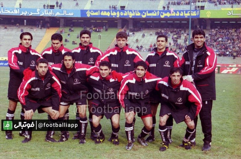 پرسپوليس نايب قهرمان آخرين  دوره جام آزادگان  درفصل ٨٠-١٣٧٩ به مربيگرى على پروين