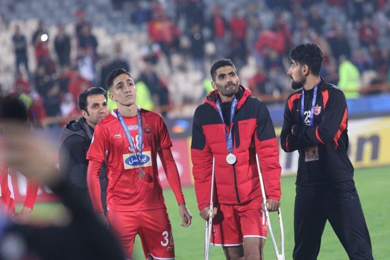 جلسه مدافع مصدوم پرسپولیس با دکتر کیهانی