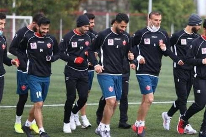 برگزاری تمرین ریکاوری پرسپولیس در ورزشگاه درفشی‌فر