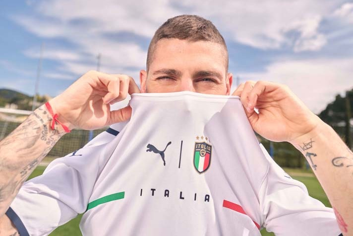 رونمایی رسمی از لباس دوم جدید تیم ملی ایتالیا
