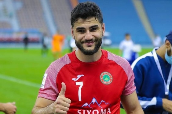 مهاجم هلندی از رقیب پرسپولیس جدا شد + عکس