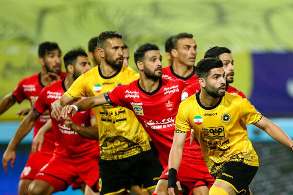 10 نکته مهم از قهرمانی پرسپولیس یا سپاهان