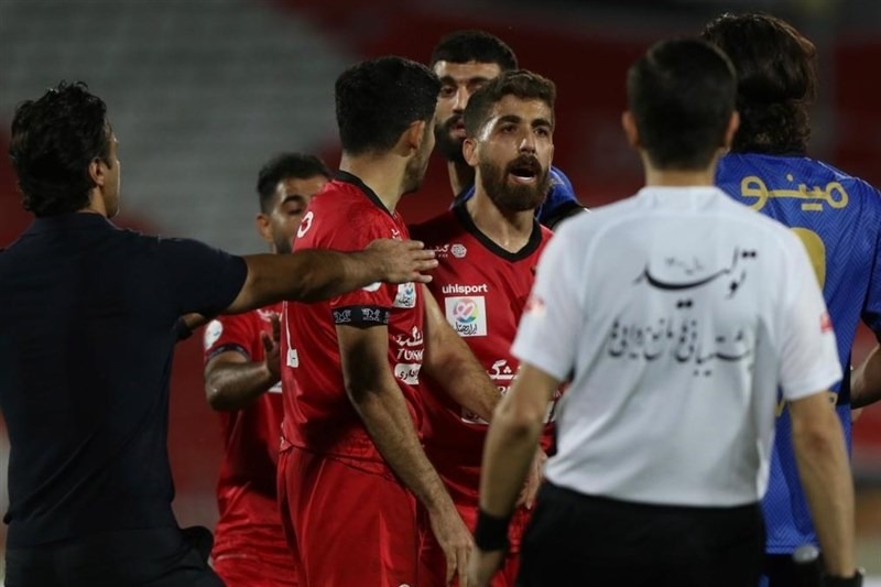 باشگاه استقلال این بار از مدافع پرسپولیس شکایت کرد