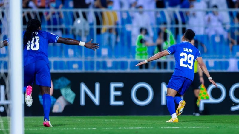 ضربه دو بازیکن الهلال به پرسپولیس و استقلال (عکس)