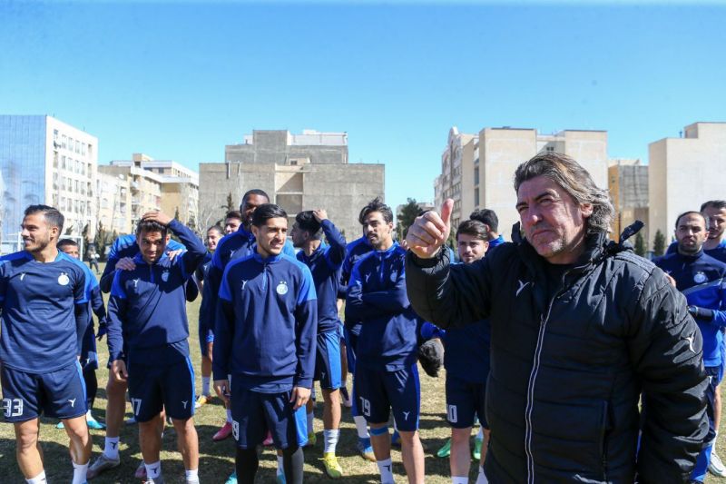 گزارش تصویری از تمرین امروز تیم فوتبال استقلال که با حضور هواداران برگزار شد