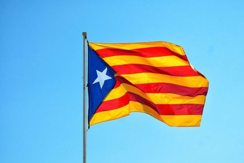 باز شدن پای دولت کاتالونیا به دعوای رئال مادرید و بارسلونا