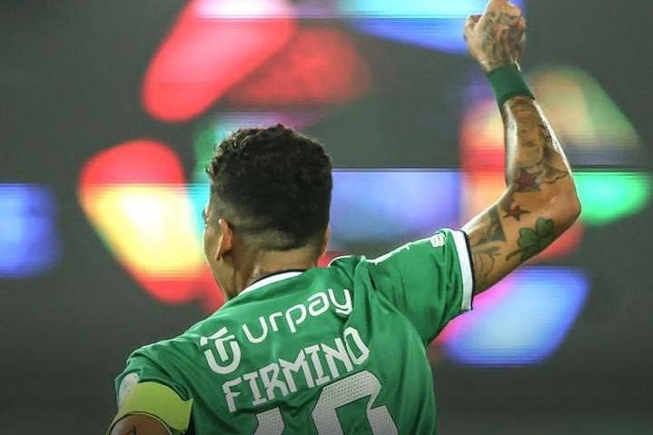 هت‌تریک ستاره سابق لیورپول در اولین بازی لیگ عربستان