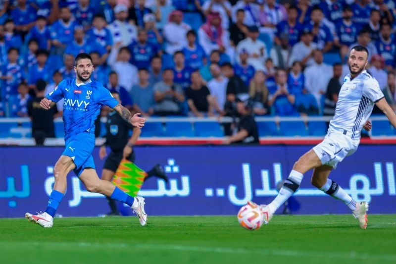 الهلال با برد به بازی با نساجی رسید